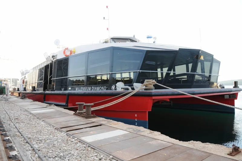 Sightseeing river liner