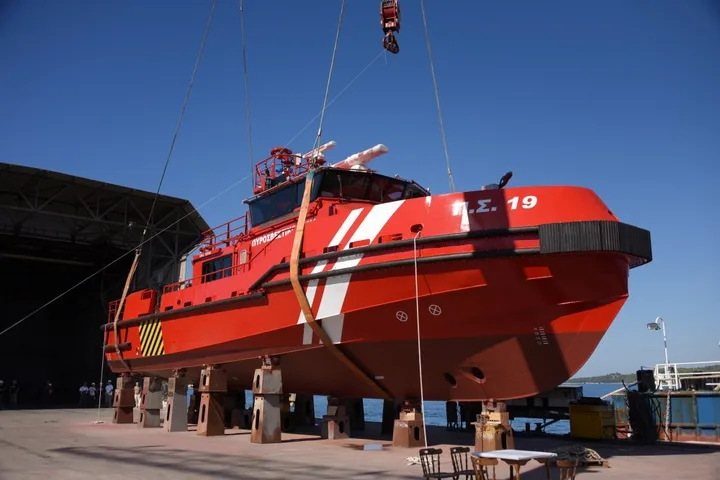 Vatrogasni brod 25 m