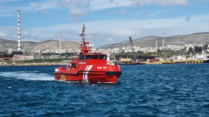 Vatrogasni brod 25 m
